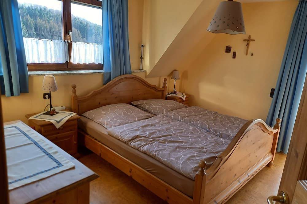 Ferienwohnung \"Waldblick\" im Herzen des Steigerwalds in Oberscheinfeld, Steigerwald