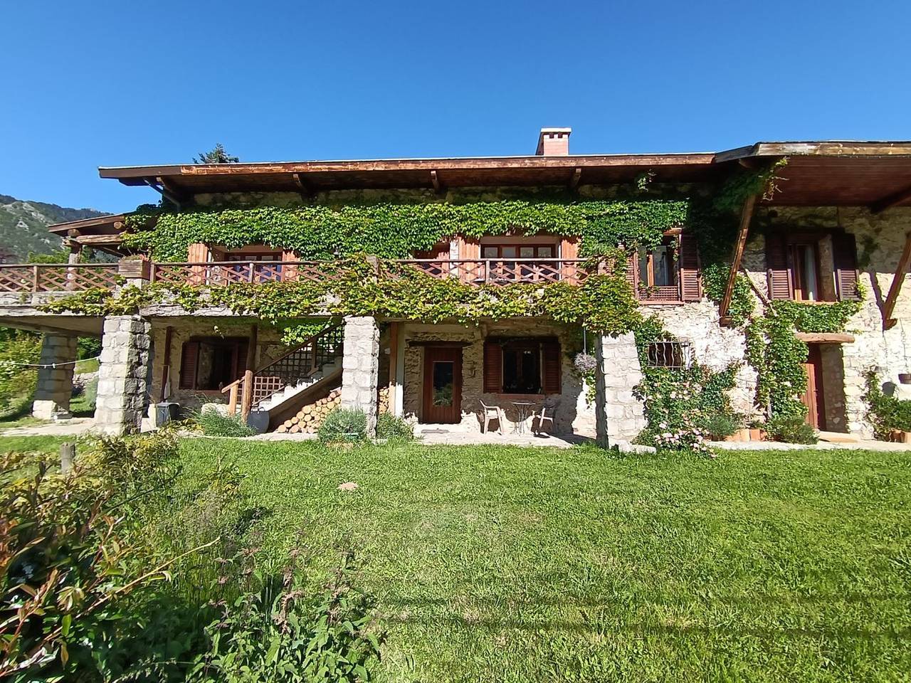 Gîte confortable avec très belle vue sur les montagnes in Berthemont les Bains, Roquebillière