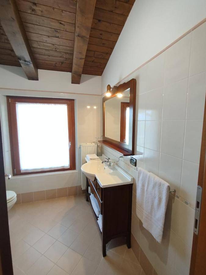 Gîte pour 2 personnes, avec Terrasse ainsi que Jardin et Vue à Cassacco