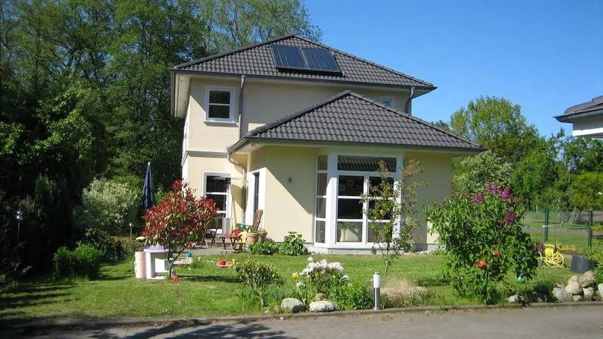 Ferienwohnung für 3 Personen, mit Garten