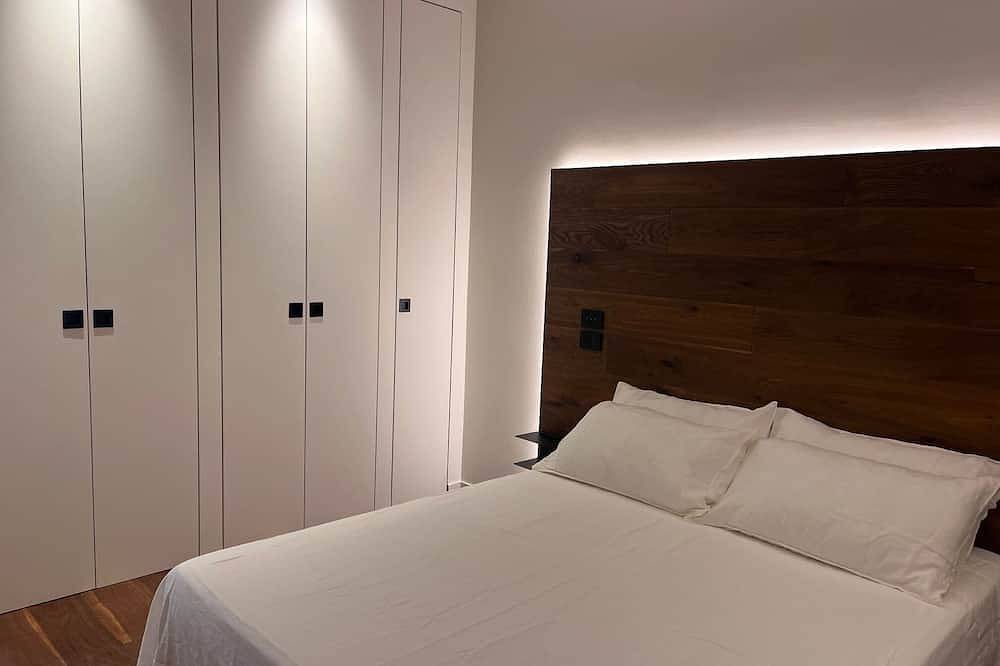 Ganze Wohnung, Wonderful apartment, independent, new, 900 mt from the historic center. in Pesaro, Valle del Metauro