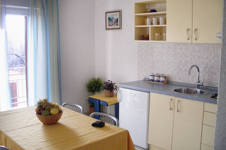 Ferienwohnung für 2 Personen, mit Balkon/Terrasse in Bol