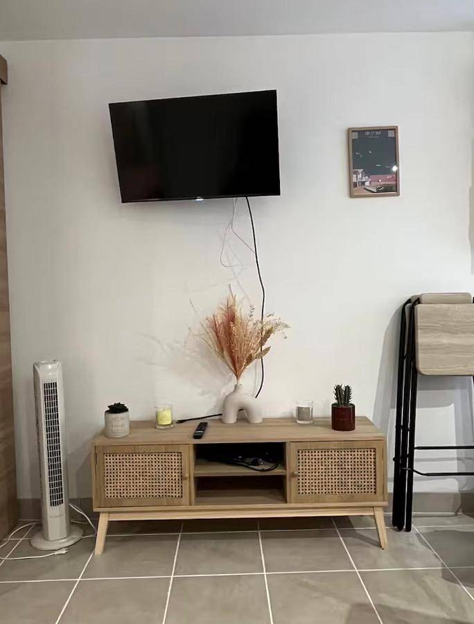 Gîte pour 4 personnes, avec vue dans Tour Barberousse Chateau De Gruissan - 3