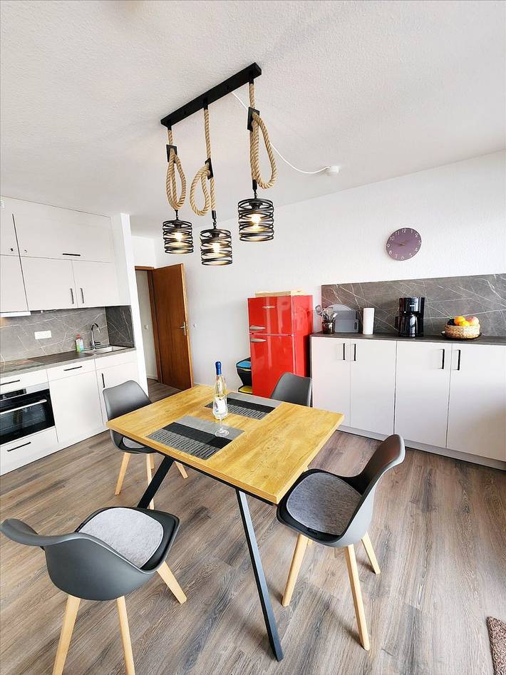 Apartamento entero, Apartamento de vacaciones para 4 personas con balcón in Steinwarder, Heiligenhafen