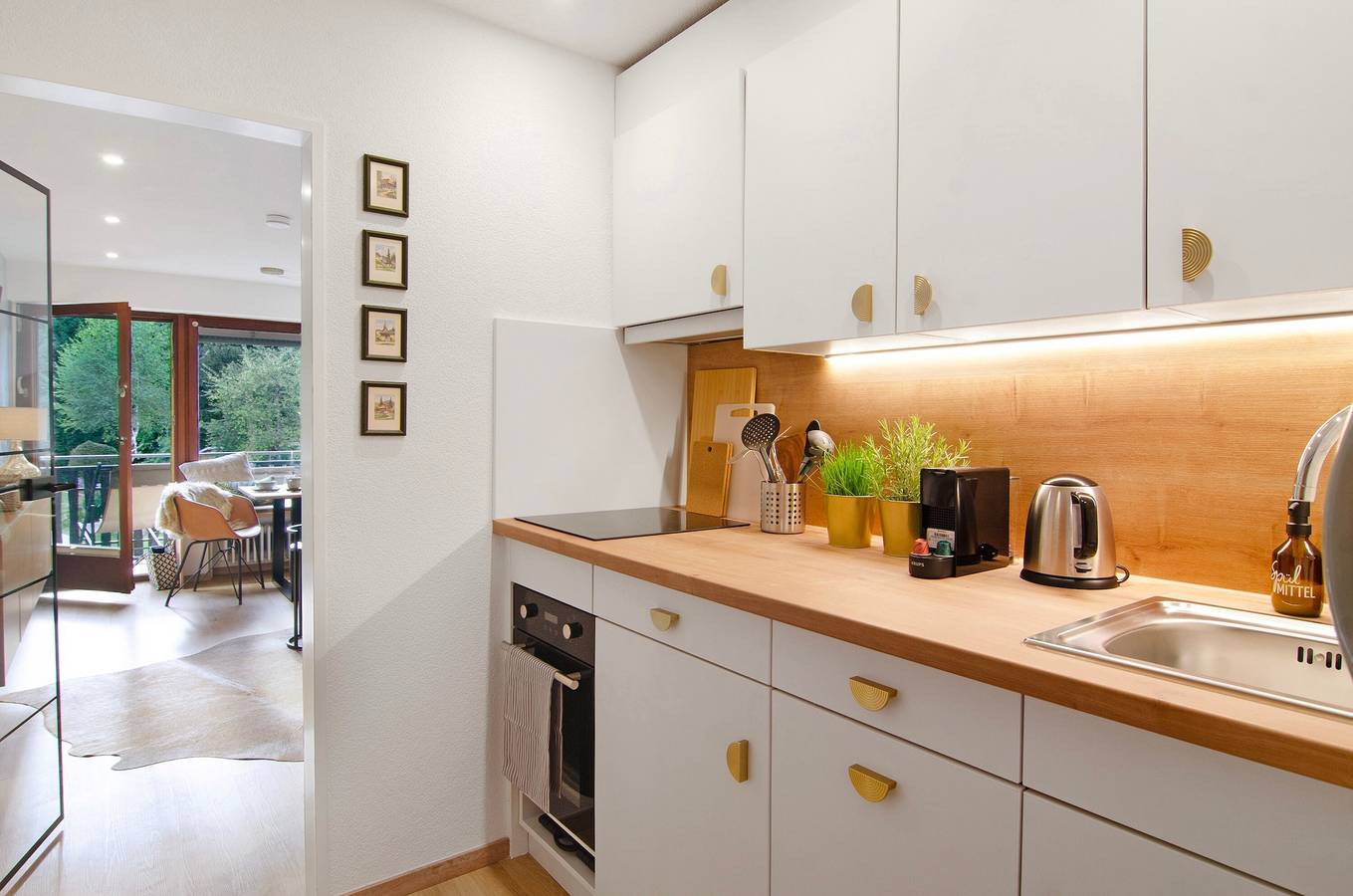 Hel studio-lejlighed, Studio Apartment 'Schönwald-Nest' with Forest View, Pool, Balcony & Wi-Fi in Schönwald im Schwarzwald, Syd-Sorteskoven