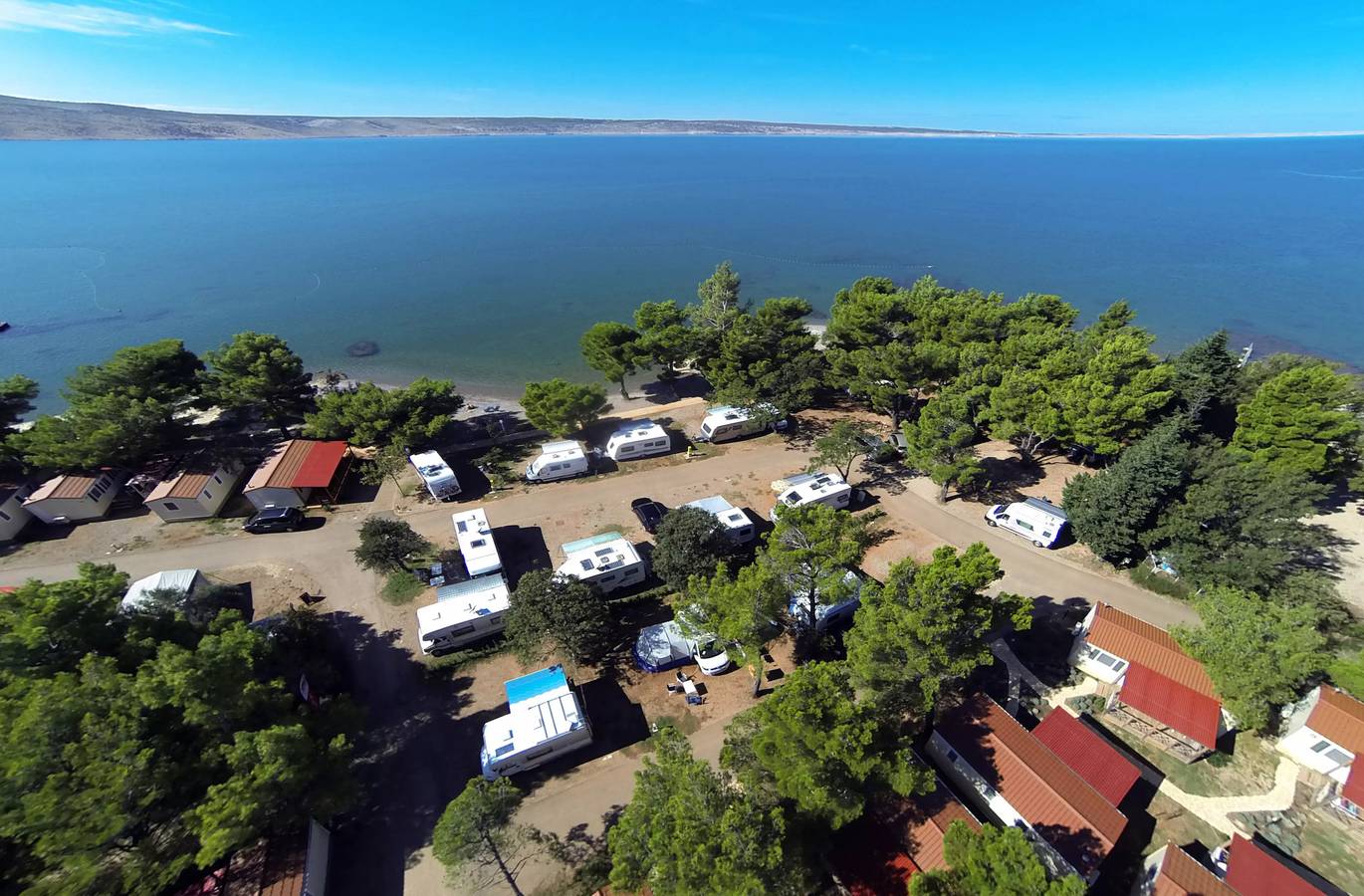 Mobil Home Superior 3 Zimmer 4 Erwachsene + 2 Kinder in Starigrad, Zadar