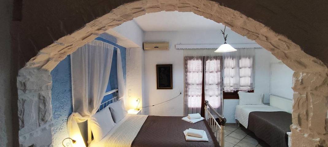 Hôtel pour 2 personnes, avec balcon ainsi que vue et piscine ó Zarós - 4