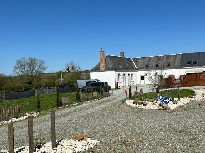 Location de vacances pour 19 personnes, avec jardin et piscine, animaux acceptés à Marigné-Laillé - 3