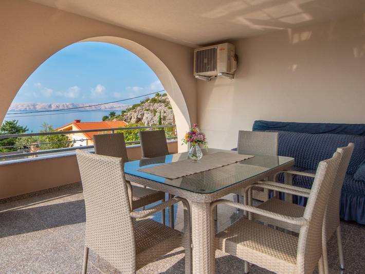 Ferienwohnung für 4 Personen, mit Terrasse