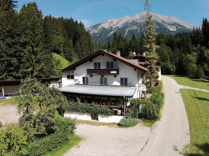 Ferienwohnung für 4 Personen, mit Terrasse in Scheffau am Wilden Kaiser