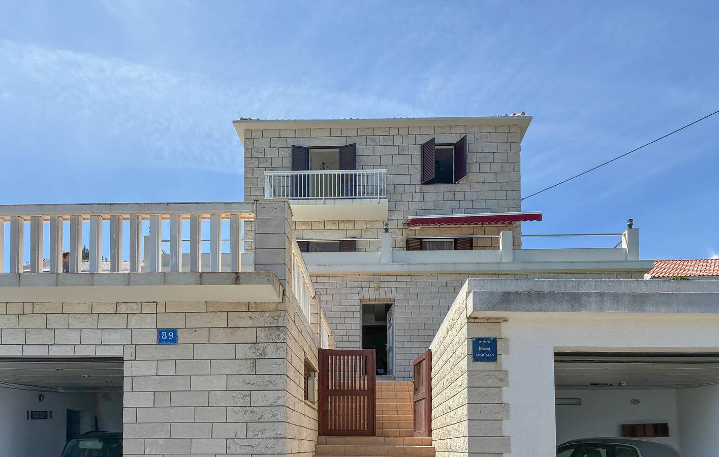 Ganze Ferienwohnung, Gemütliche 2-Zimmer-Wohnung mit Terrasse, 100 m von der Küste entfernt – Necujam in Necujam, Solta