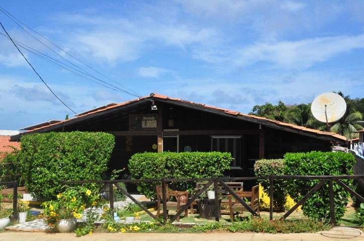 Pousadas para 3 pessoas, com jardim e terraço em Fernando de Noronha
