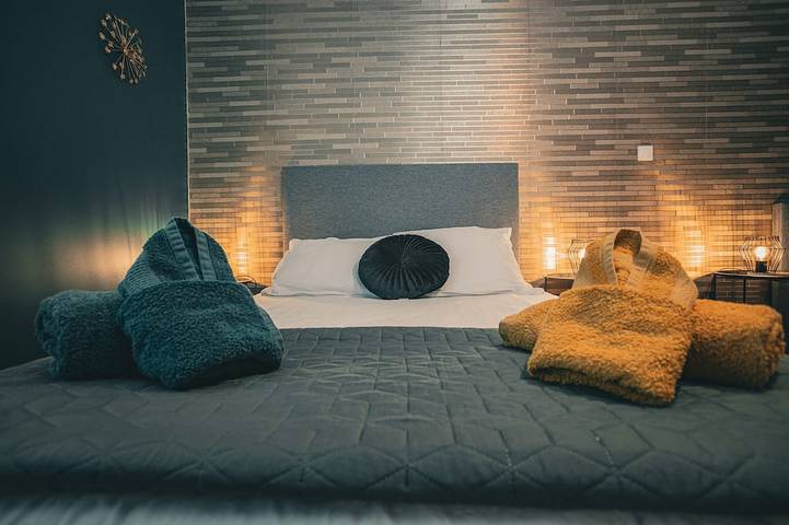 Location de vacances pour 9 personnes, avec jardin à Vireux-Wallerand - 2