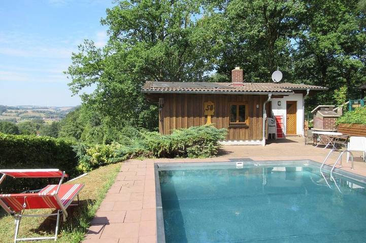 Ferienhaus für 2 Personen, mit Pool und Terrasse, mit Haustier in Hessen