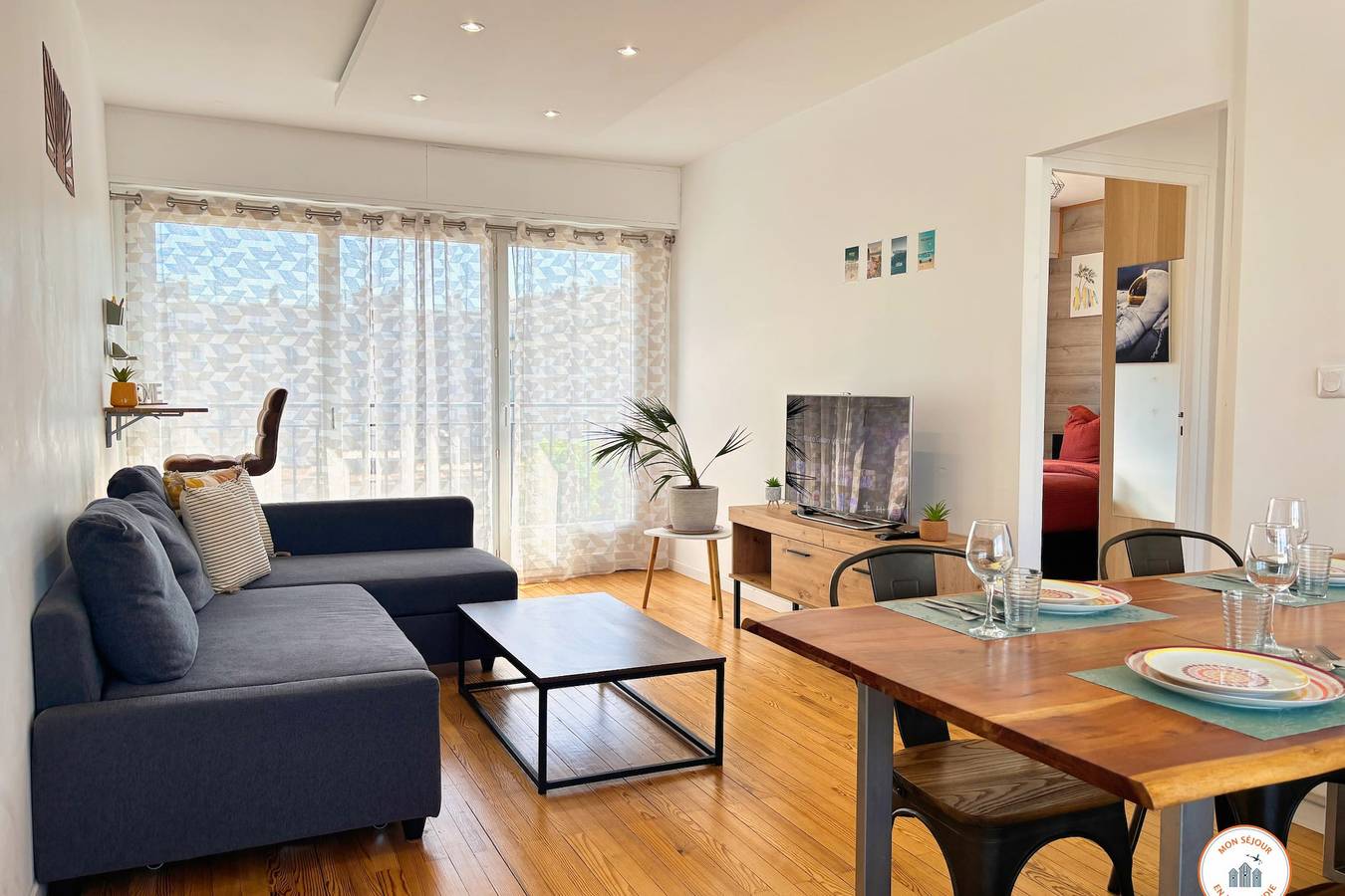 Appartement entier, 💫 Le Saint Joseph - Vue Centre-ville, Parking in Saint-Martin-du-Littoral, Région du Havre