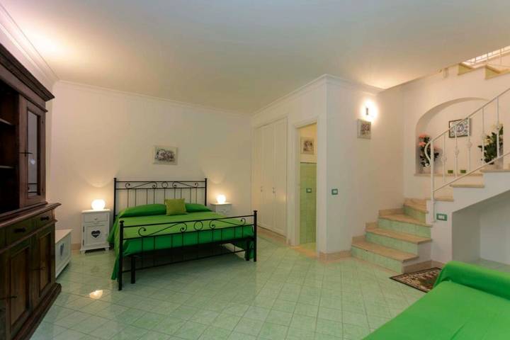 BnB für 4 Personen, mit Garten, kinderfreundlich in Capri