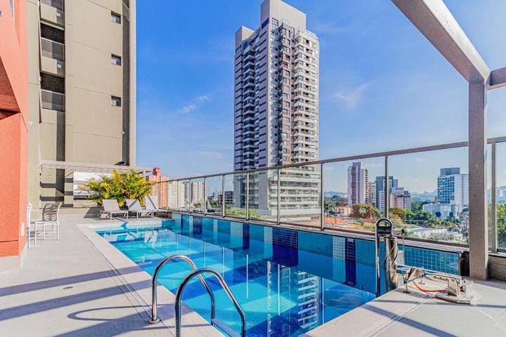 Casas e apartamentos de temporada para 2 pessoas, com sauna e vista e ainda jardim and piscina em Butantã