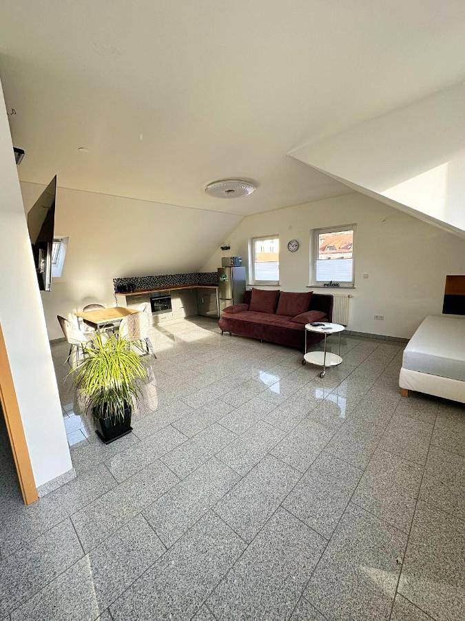 Ganze Wohnung, Two-Bedroom Apartment in Leimen, Rheinebene