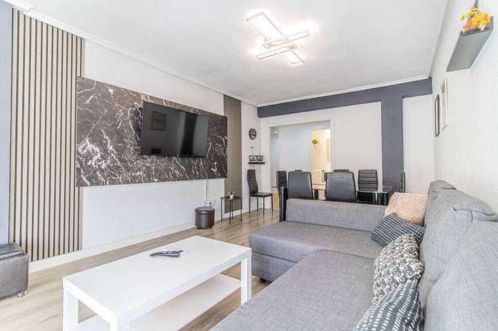 Holiday apartment for 10 people, with balcony, with pets - 1