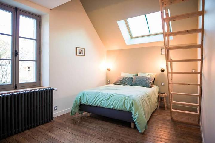 Location de vacances pour 15 personnes, avec terrasse et piscine à Parigné-l'Évêque - 3