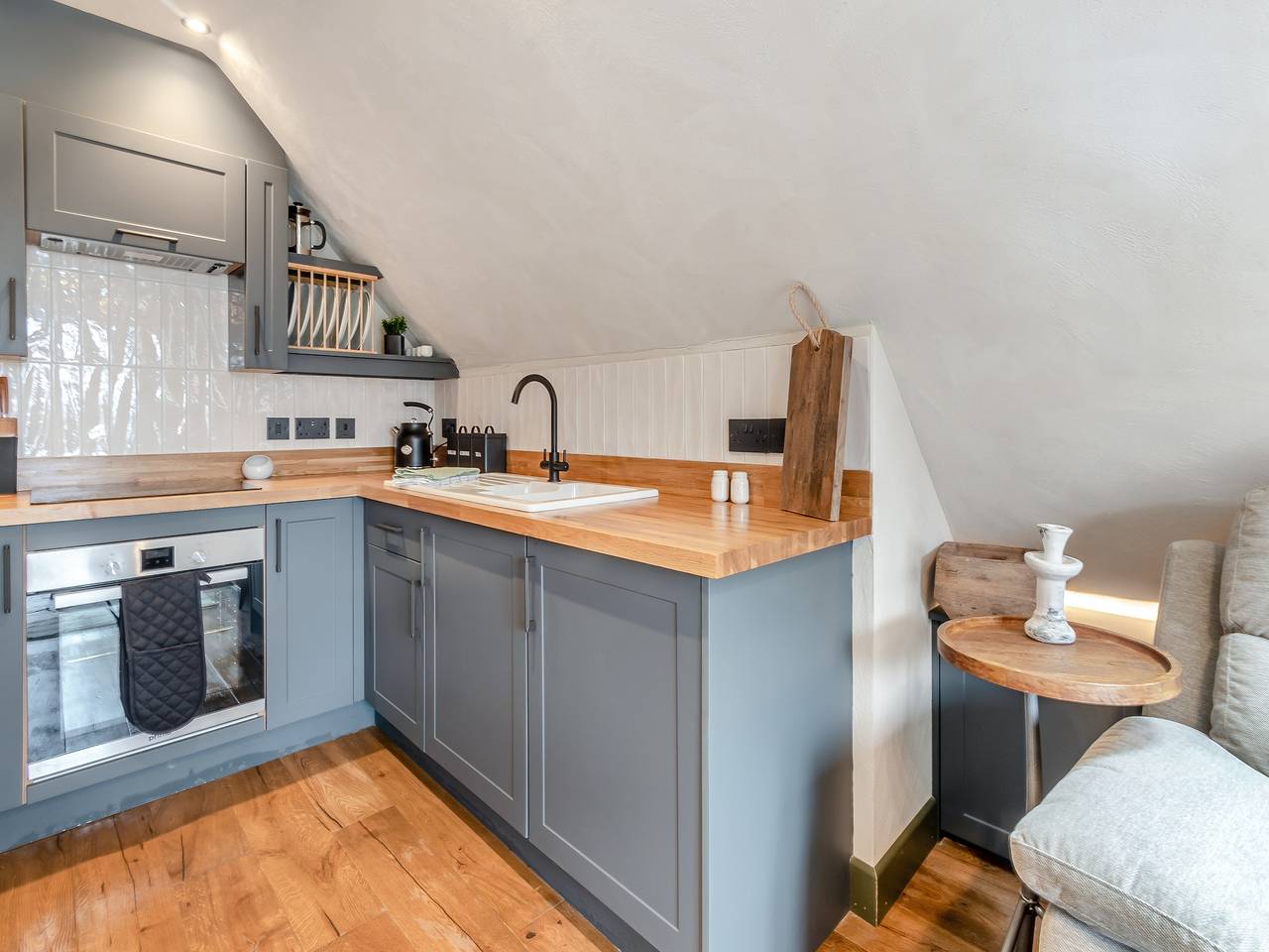 Entire apartment, Flat 2 - Uk49045 in Narberth, Pembrokeshire