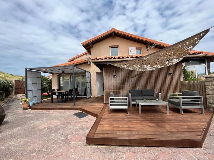 Location de vacances pour 6 personnes, avec terrasse et vue dans Plage De La Piste Capbreton