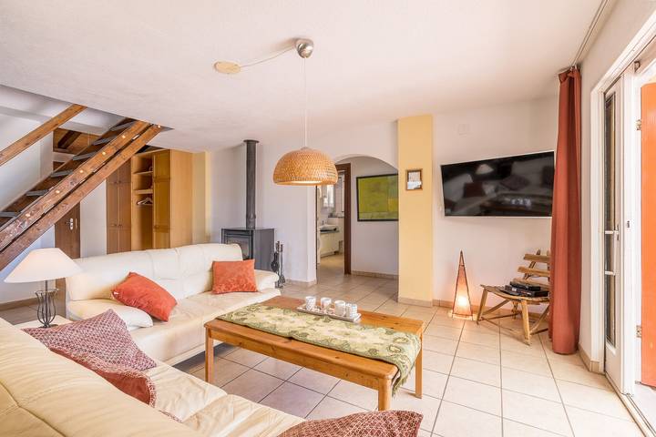 Landhaus 'Cortijo Erendira' mit Meerblick, Wi-Fi und Klimaanlage in Cómpeta, Cordillera Penibética
