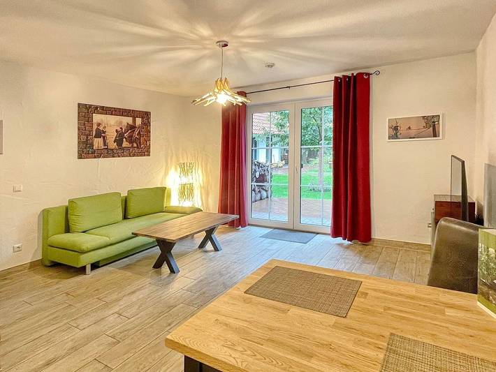Ferienwohnung für 3 Personen, mit Terrasse und Garten, kinderfreundlich in Burg (Spreewald)