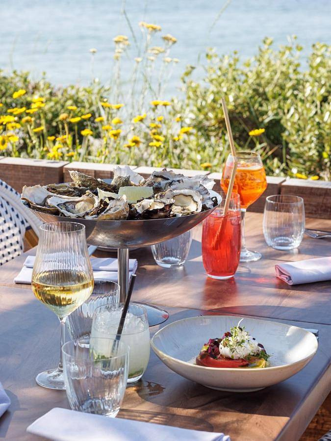 Logis Hôtel Les Mouettes Restaurant Erin - Larmor Plage, Proche de Lorient in Larmor-Plage, Côte des Mégalithes