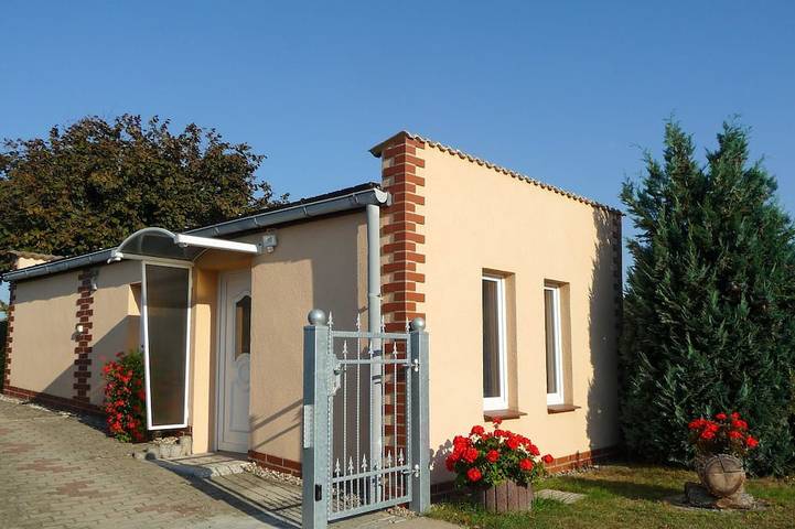 Bauernhof für 2 Personen, mit Terrasse und Garten in Malchow