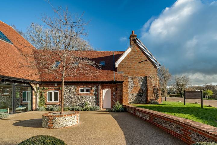 Glamping for 4 people in Chiltern Hills