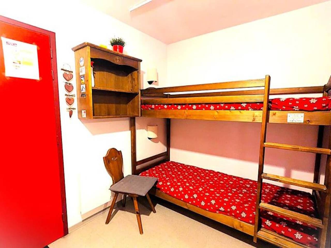 Apartamento entero, Apartamento en Pelvoux cerca de las pistas de esquí in Vallouise-Pelvoux, Parque Nacional de los Ecrins