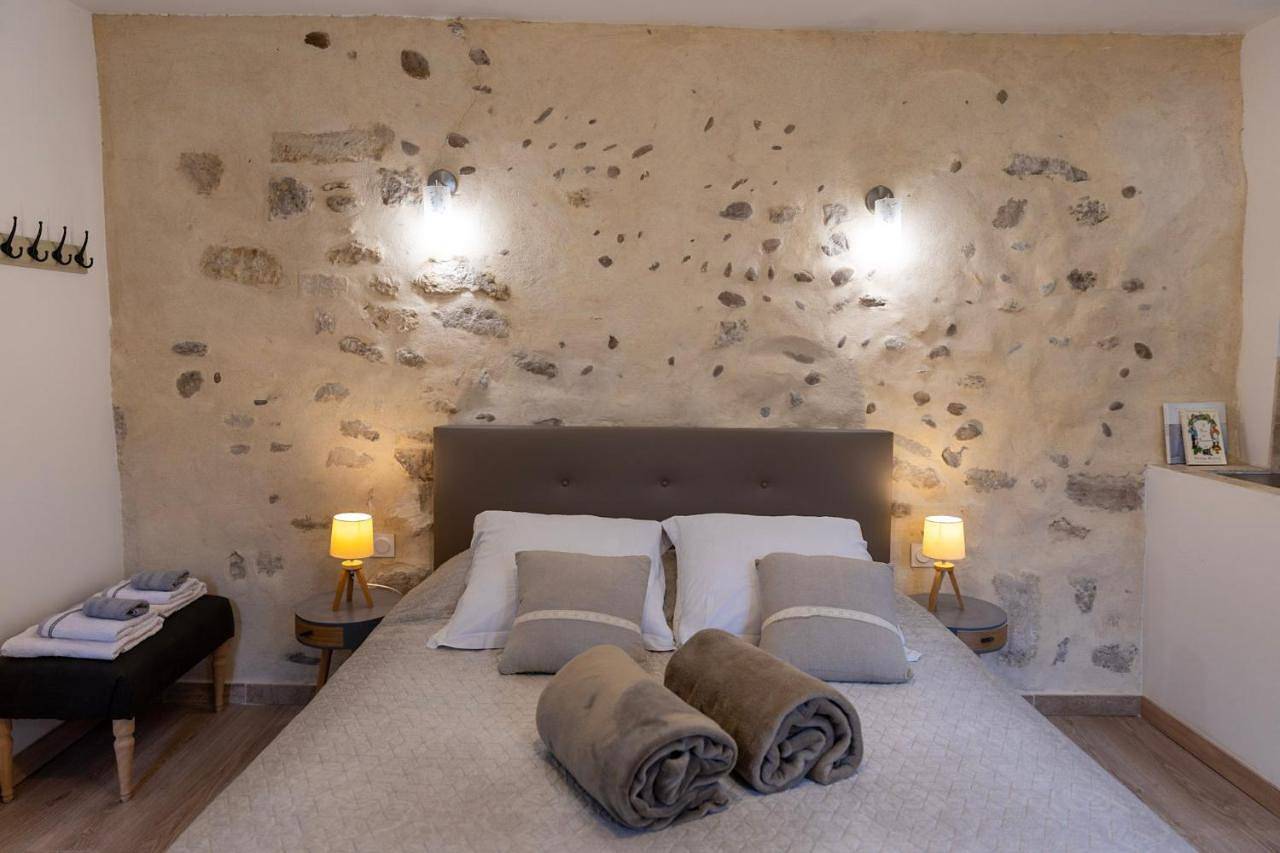 Appartement entier, King Studio in Eyragues, Région d'Arles