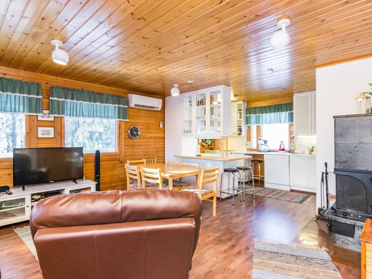 Kulma-alpit a paritalon yläk in Ukkohalla, Kainuu