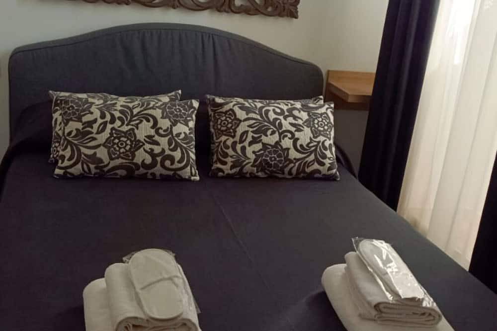 Apartamento entero, Apartamento 'Appartamento Luxury - Mare' con vistas al mar y aire acondicionado in Terracina, Agro Pontino