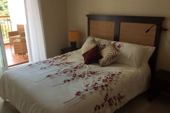 Holiday apartment for 6 people, with balcony and pool as well as hot tub - 1