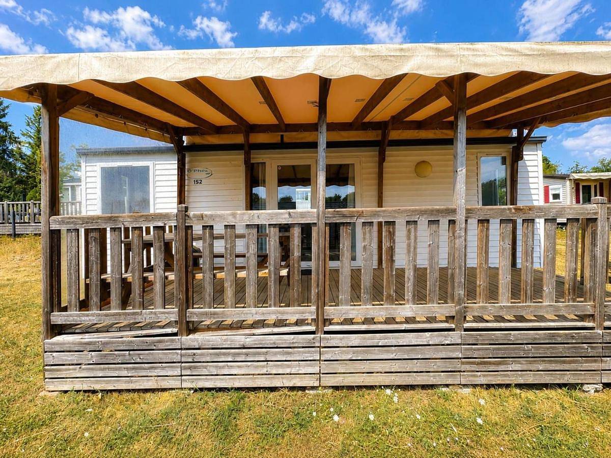 Mobil-home, Grand, confort, climatisation, deux chambres, deux salle de bain in Andonville, Région de Pithiviers
