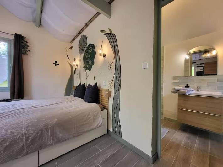 Location de vacances pour 2 personnes, avec Terrasse et Jardin à La Coquille - 3