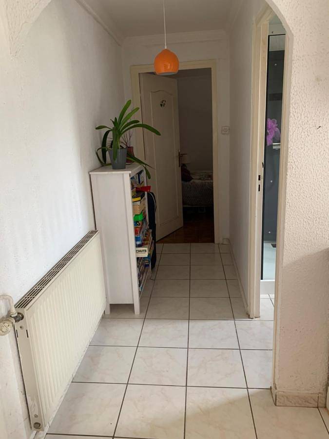 Gîte pour 4 personnes, avec jardin et terrasse à Meyzieu - 4