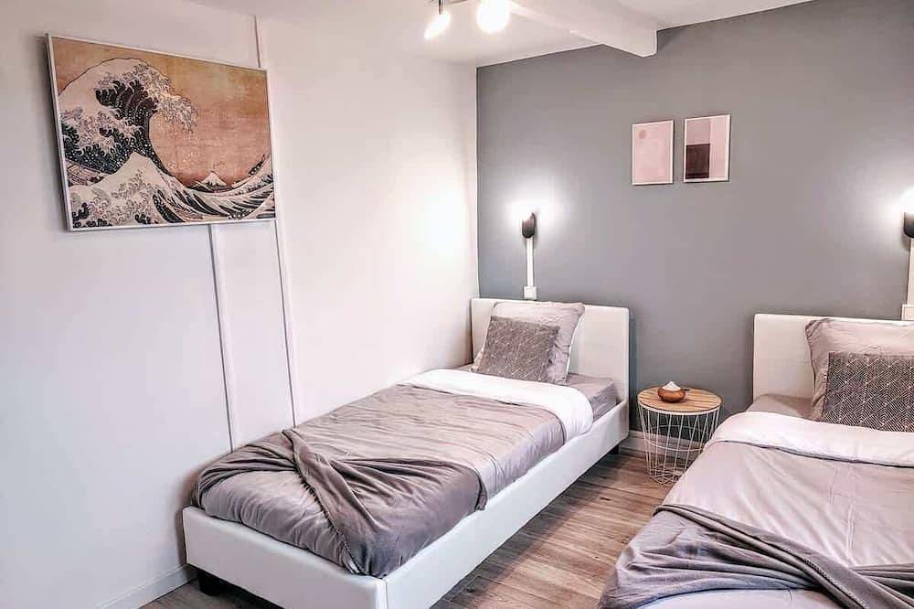 Japandi 4 chambres, Wifi, proche parc Barbieux in Croix (homonymie), Région de Lille