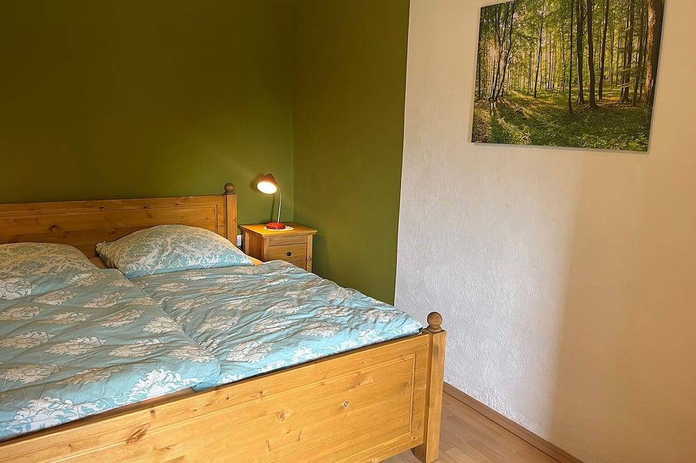 Ganze Wohnung, Ferienwohnung mit Garten und Ostseenähe Ovs 111 - 2-Raum-Ferienwohnung bis 2 in Rakow, Salzhaff