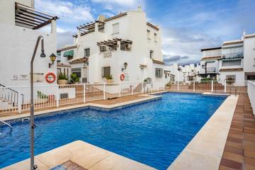 Holiday Rental for 4 People in La Duquesa, Manilva, Photo 1