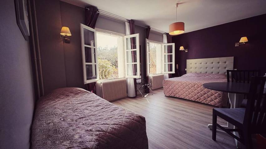 Hôtel pour 3 personnes, animaux acceptés à Tarnac - 3