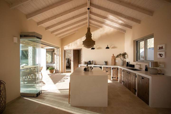 Villa Elysium Parga Luxury detached property in private grounds in Sarakiniko Beach, Preveza regional unit