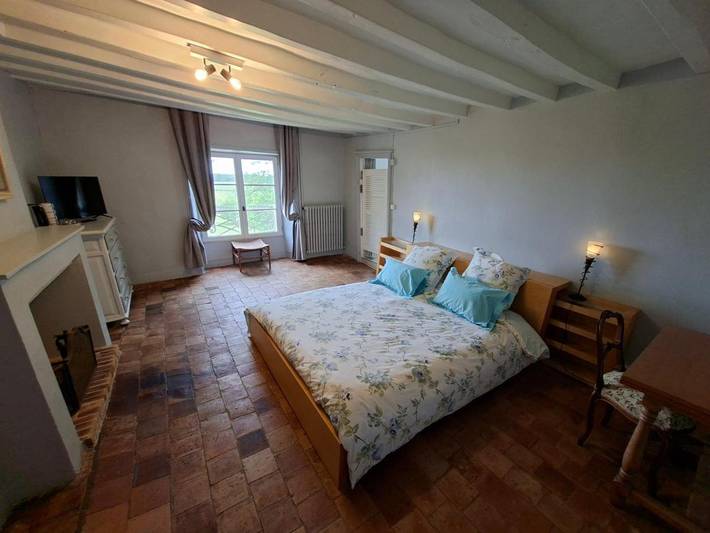 Location de vacances pour 2 personnes, avec jardin ainsi que terrasse et vue, animaux acceptés à Saint-Aubin-de-Luigné - 2