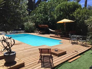 Cottage pour 8 personnes, avec jardin et piscine, animaux acceptés à Florensac