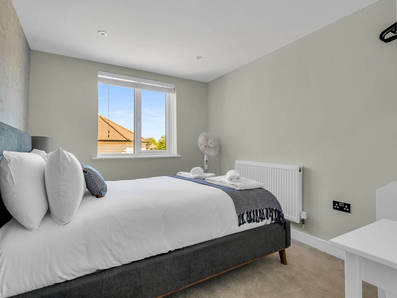 Entire apartment, Pass the Keys | Elegance Meets Modern Luxury in Whitstable, Kent