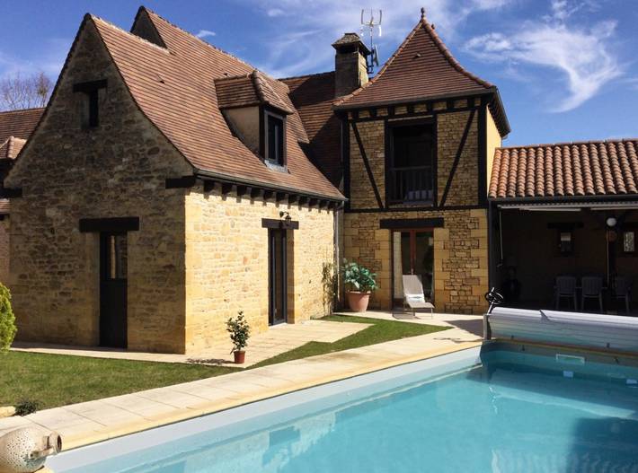 Gîte pour 10 personnes, avec piscine et terrasse, animaux acceptés - 1