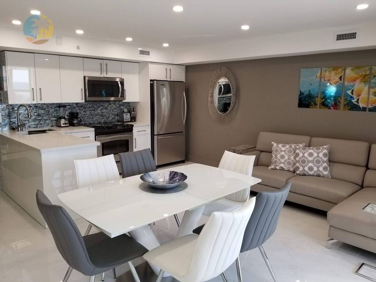 Apartamento entero, Large Modern 4 Bedroom Beautiful Ocean Views-1003 in Miami Beach, Florida