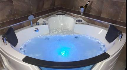 Location de vacances pour 2 personnes, avec vue et balcon à Mesagne